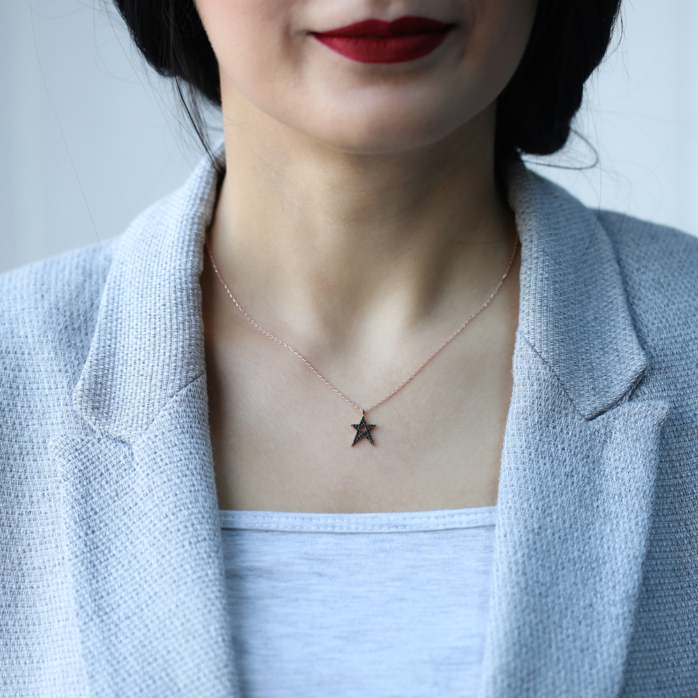 Tiny Star Design Pendant. Wholesale 925 Sterling Silver Jewelry