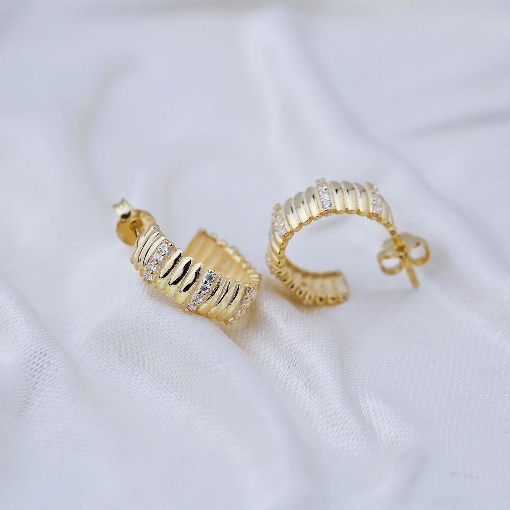 Dainty Hoop Design Zircon Stone Minimalist Earrings 925 Sterling Silver Jewelry