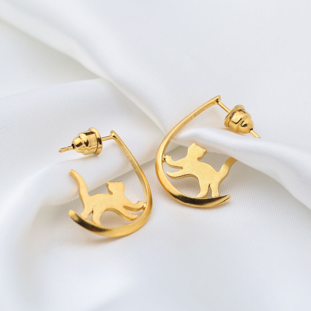 Cute Vintage Cat Design 22K Gold Plated Stud Earrings Wholesale Handmade 925 Sterling Silver Jewelry