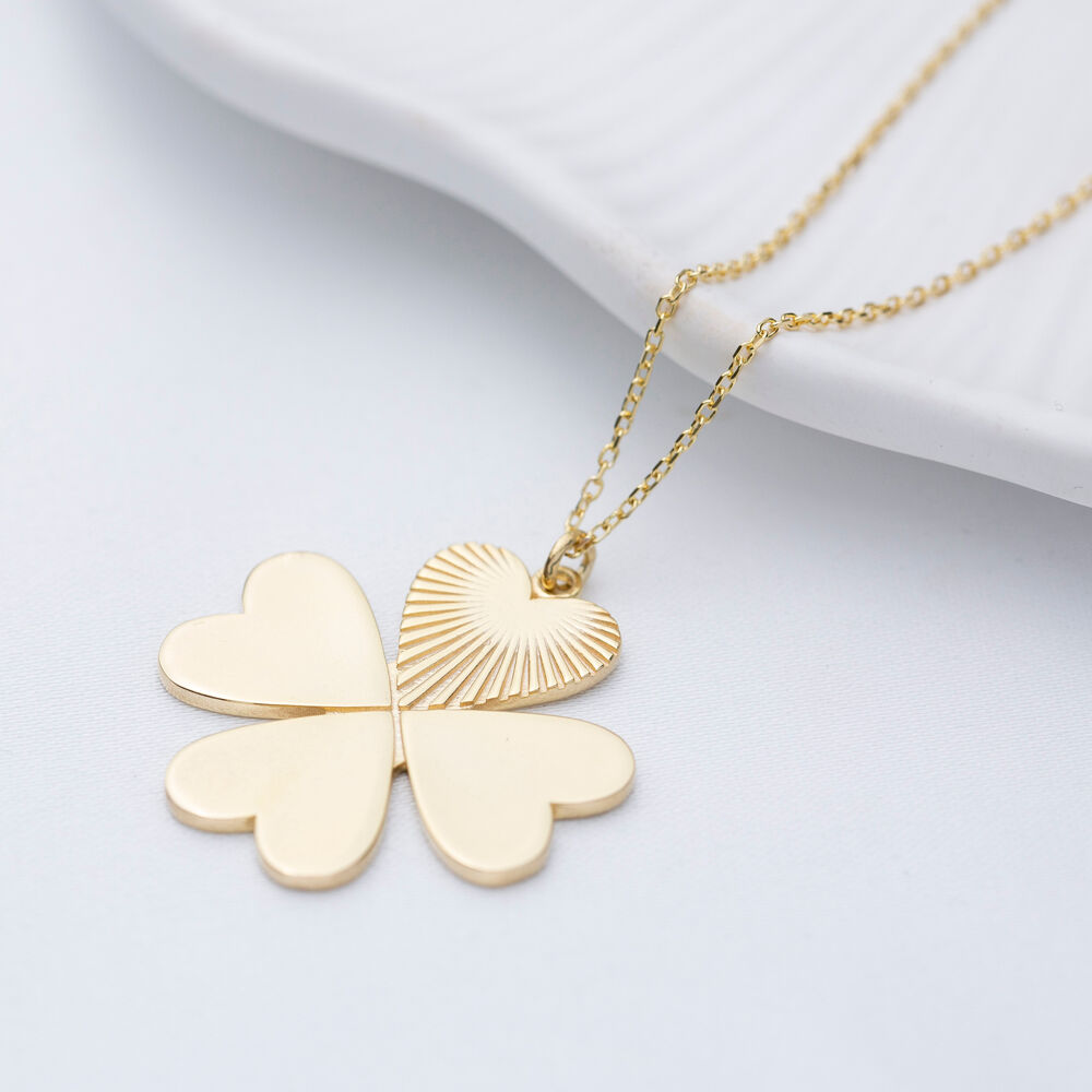 Four Leaf Clover Design Plain Silver Charm Pendant Necklace