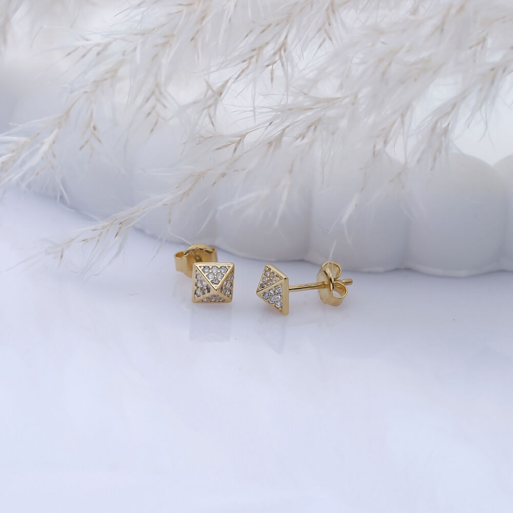 Pyramid Design Cz Silver Wholesale Jewelry Stud Earring