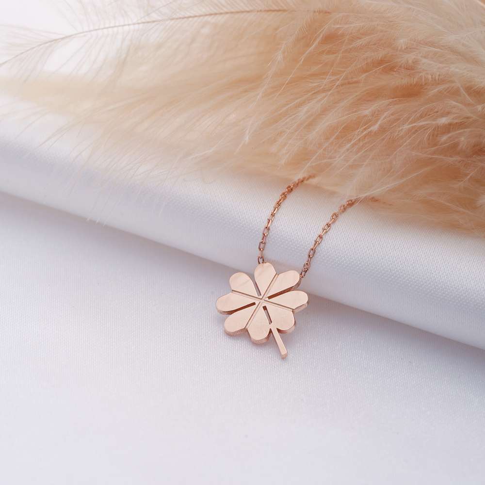 Clover Origami Design Plain Silver Charm Necklace Pendant