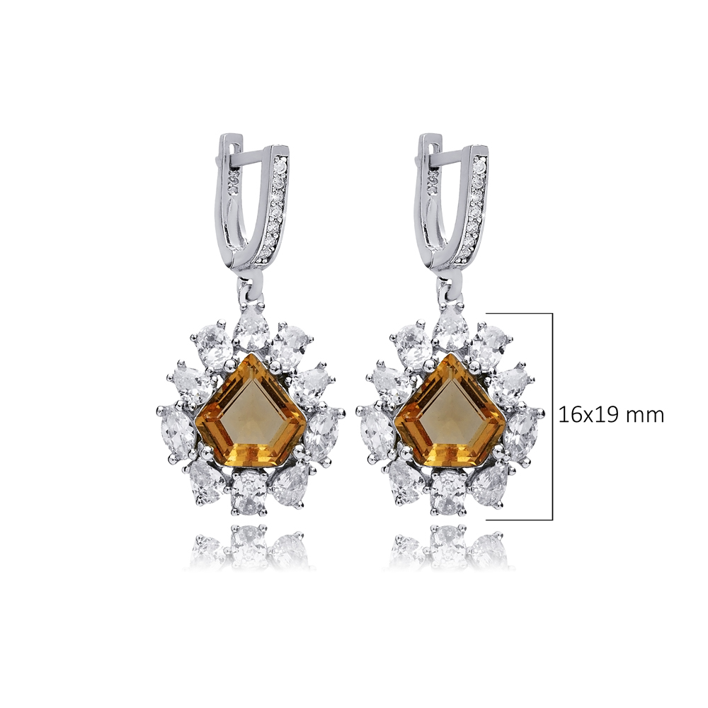 Pentagon Stony Dainty Cluster Zultanite Earrings