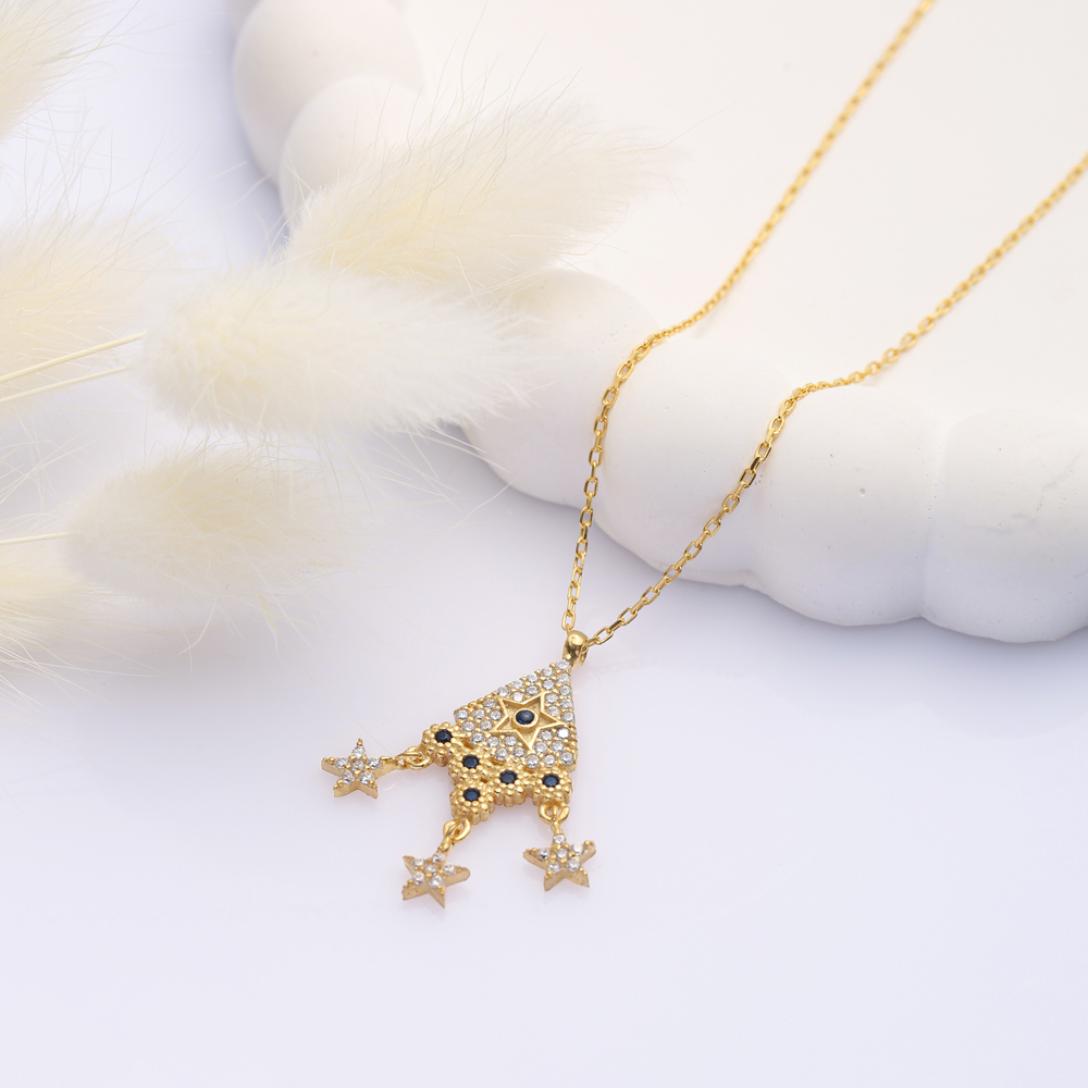 Irregular Shape Star Shaker Charm Necklace