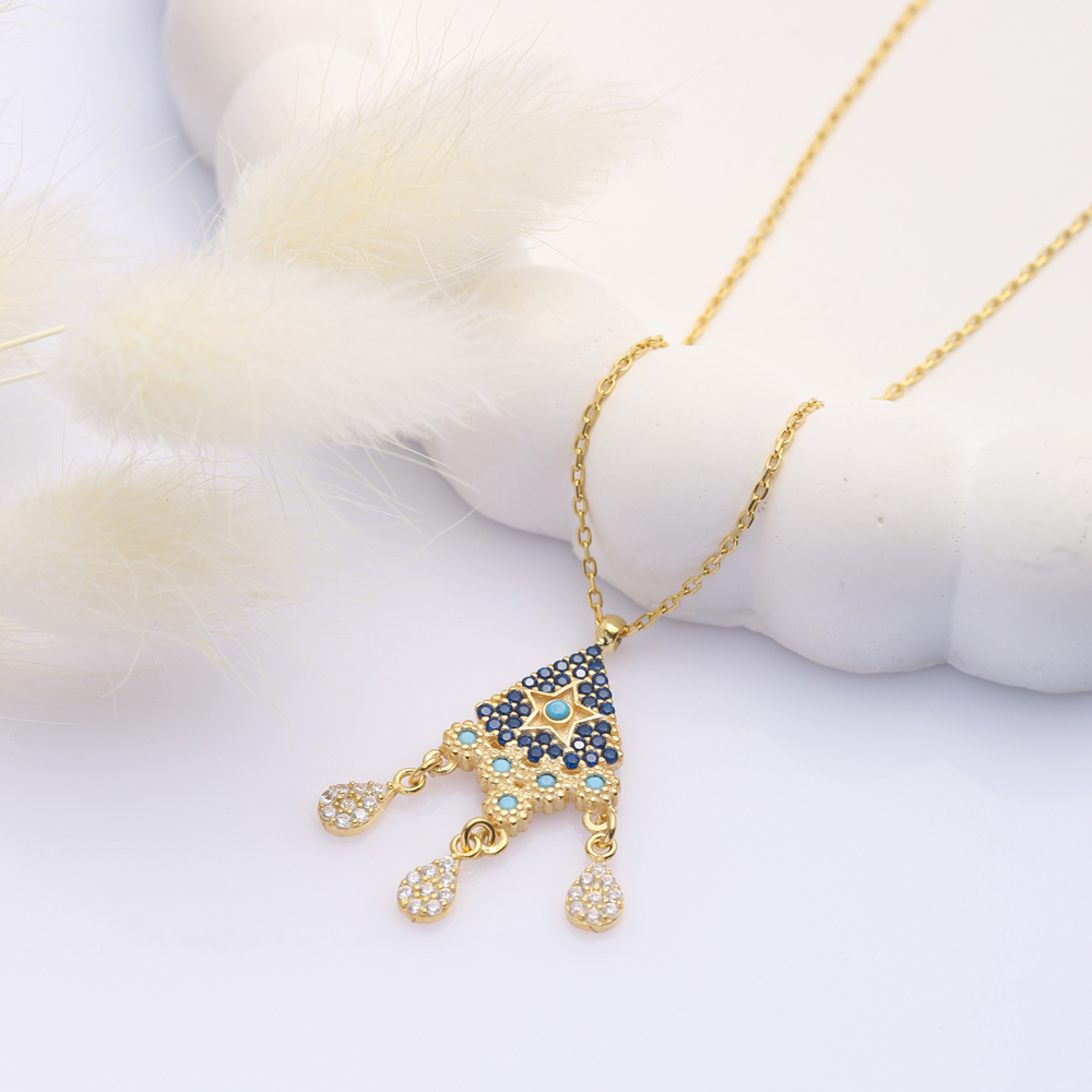 Star Shape Irregular Shaker Charm Necklace