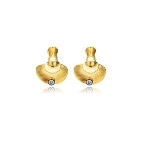 Vintage Design Silver 22K Gold Stud Earrings