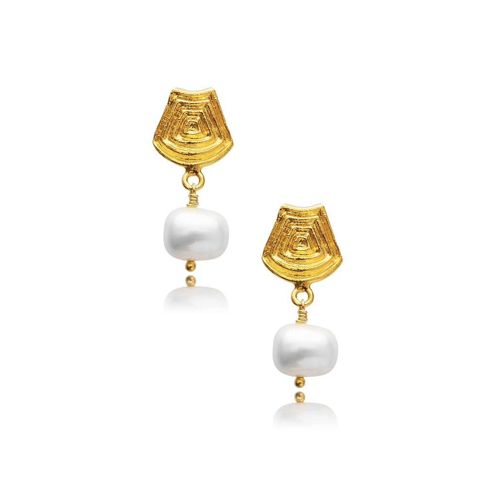 Vintage Design Pearl Silver 22K Gold Stud Earrings