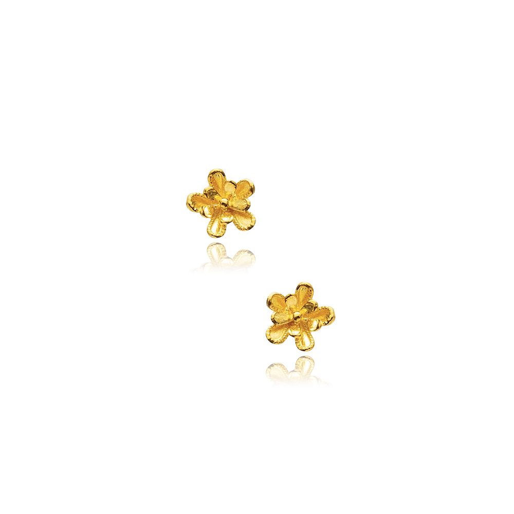 Tiny Flower Design Vintage 22K Stud Earrings
