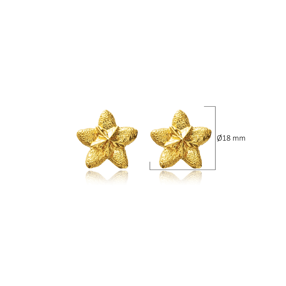 Vintage Flower Vintage 22K Stud Earrings
