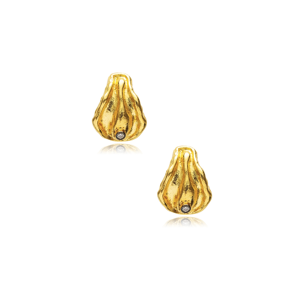 Elegant Vintage Jewelry 22K Stud Earrings