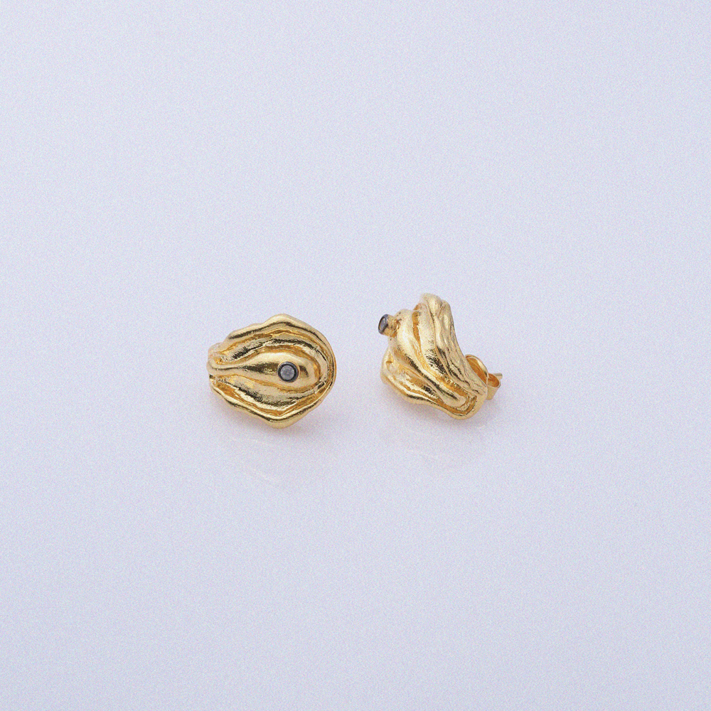 Elegant Vintage Jewelry 22K Stud Earrings