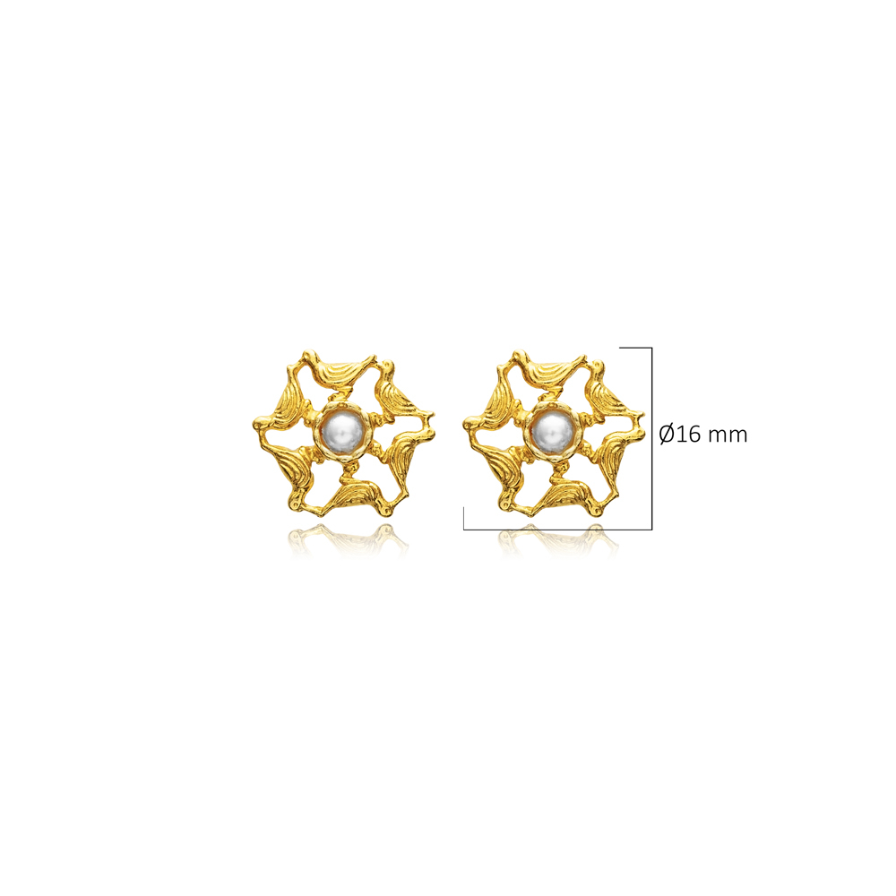 Flower Pearl Design Vintage 22K Stud Earrings