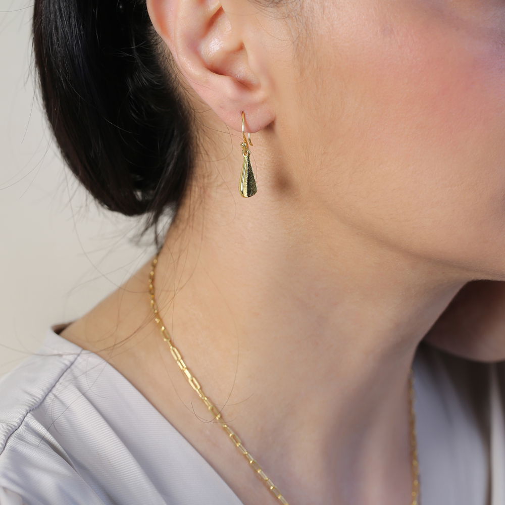 Unique Shape 22K Gold Vintage Hook Earrings
