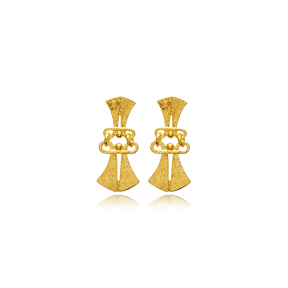 Elegant Charm 22K Gold Stud Vintage Earrings