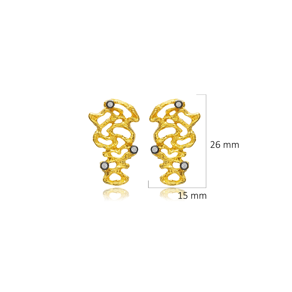 22K Gold Irregular Shape Vintage Earrings