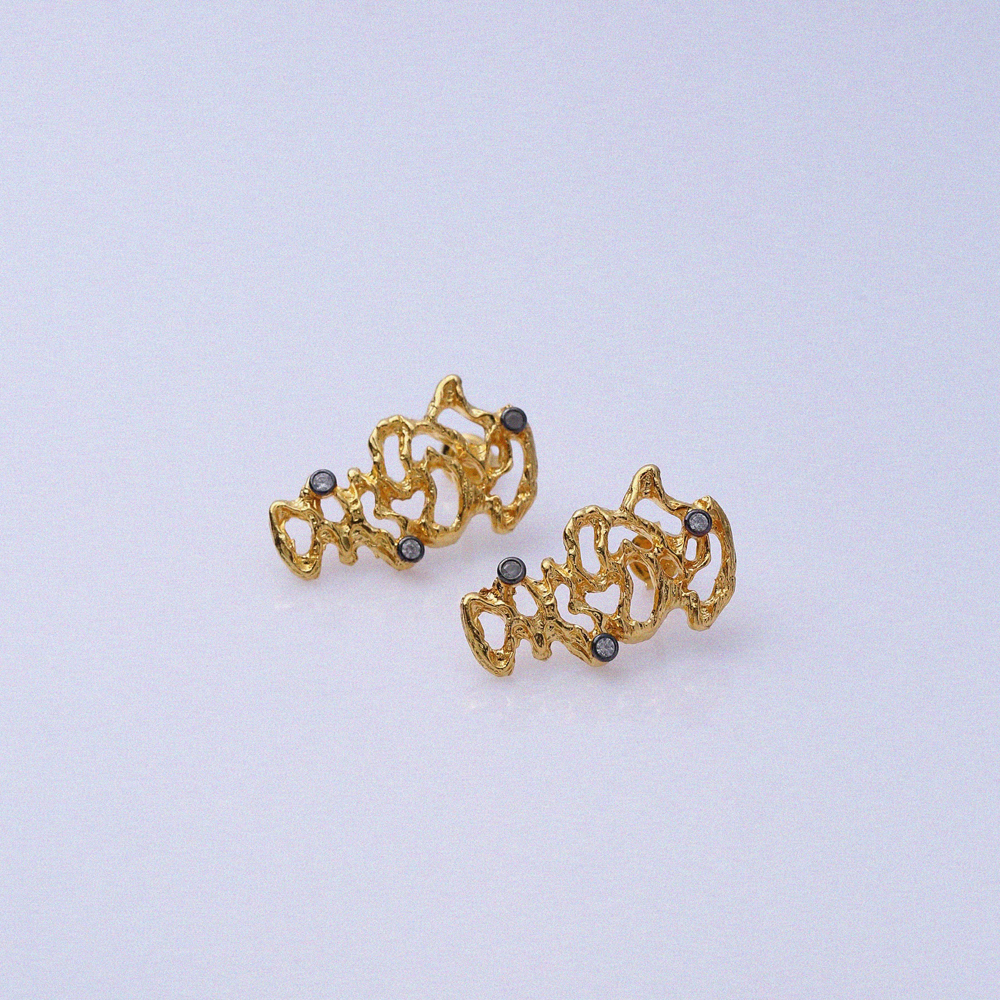 22K Gold Irregular Shape Vintage Earrings