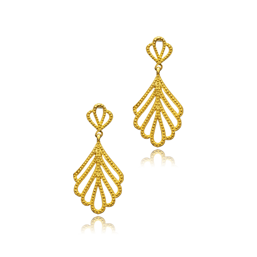 Leaf Dainty Design Chandelier 22K Vintage Earrings
