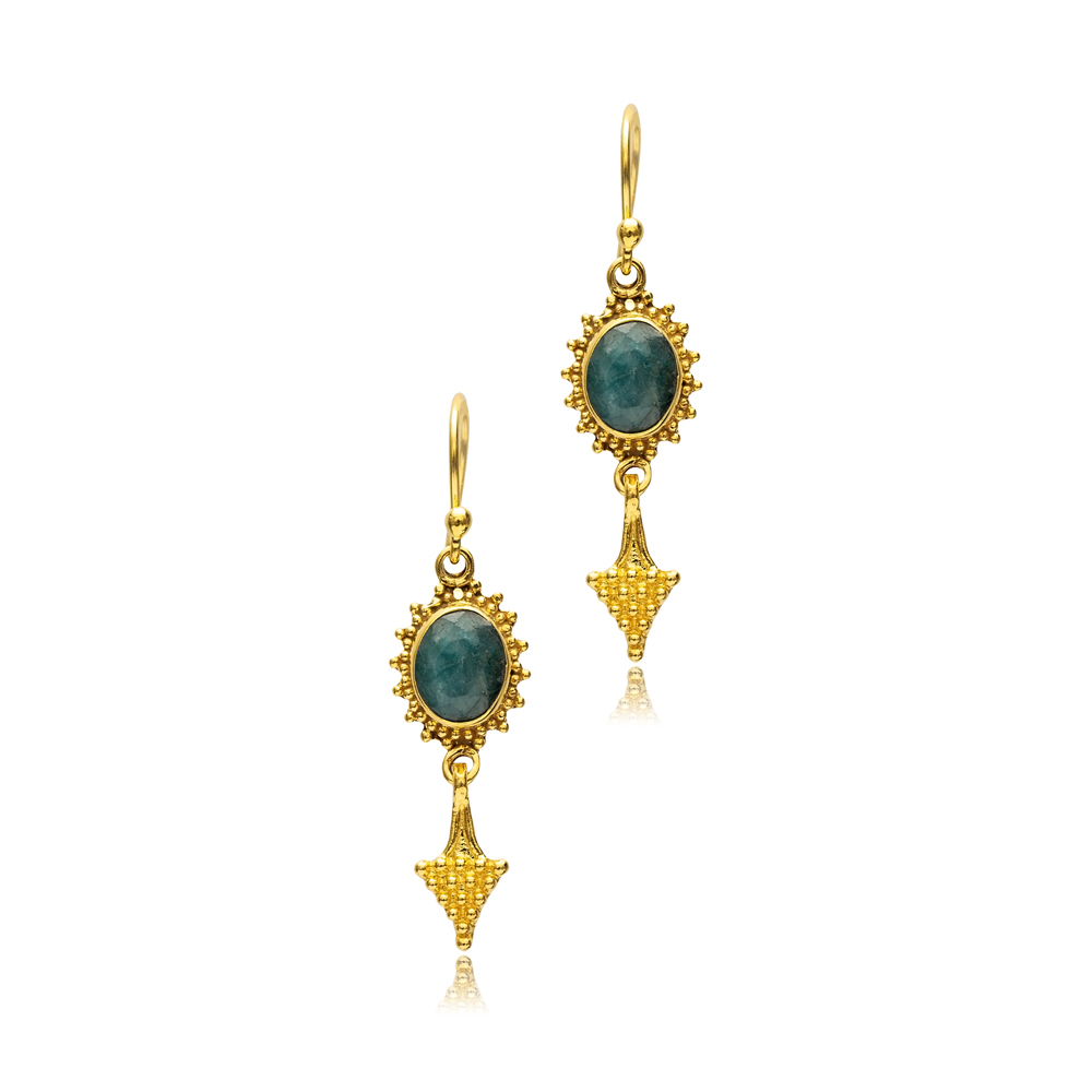 Root Emerald Stone Hook 22K Vintage Earrings