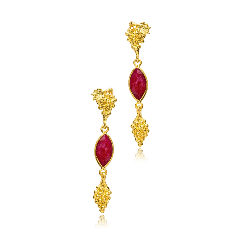 Root Ruby Stone Marquise Hook 22K Vintage Earrings
