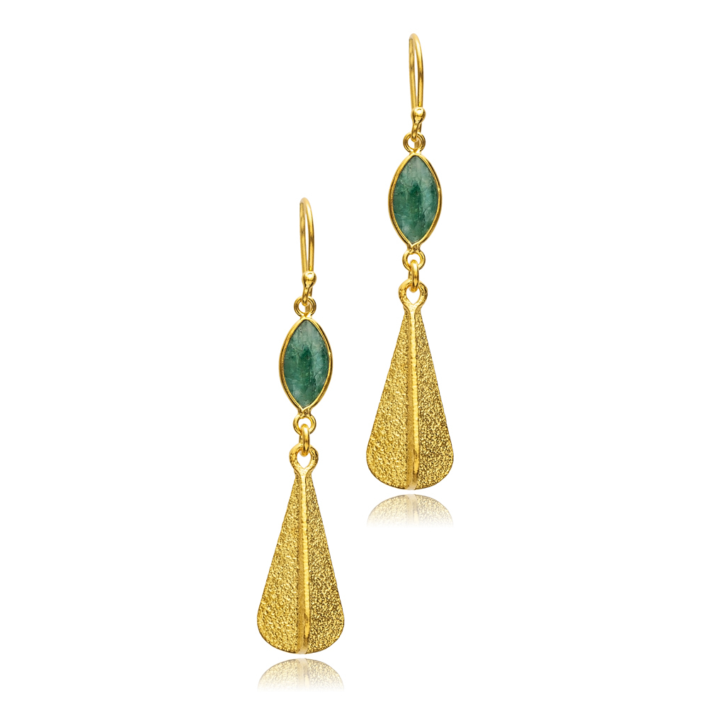 Root Emerald Stone Marquise Hook 22K Vintage Earrings