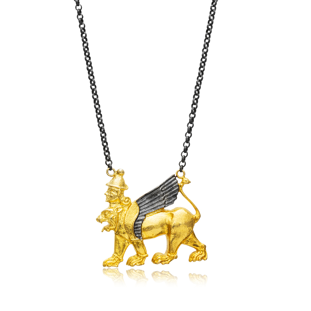 Ancient Animal Symbol 22K Vintage Necklace