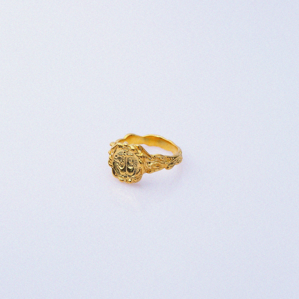 22K Gold Ancient Justice Libra Vintage Ring