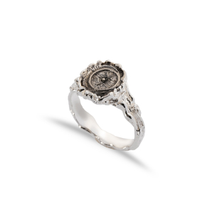Oxidized Compass Silver Vintage Ring