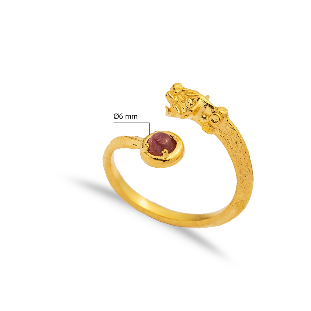 Red Tourmaline Design 22K Gold Vintage Ring