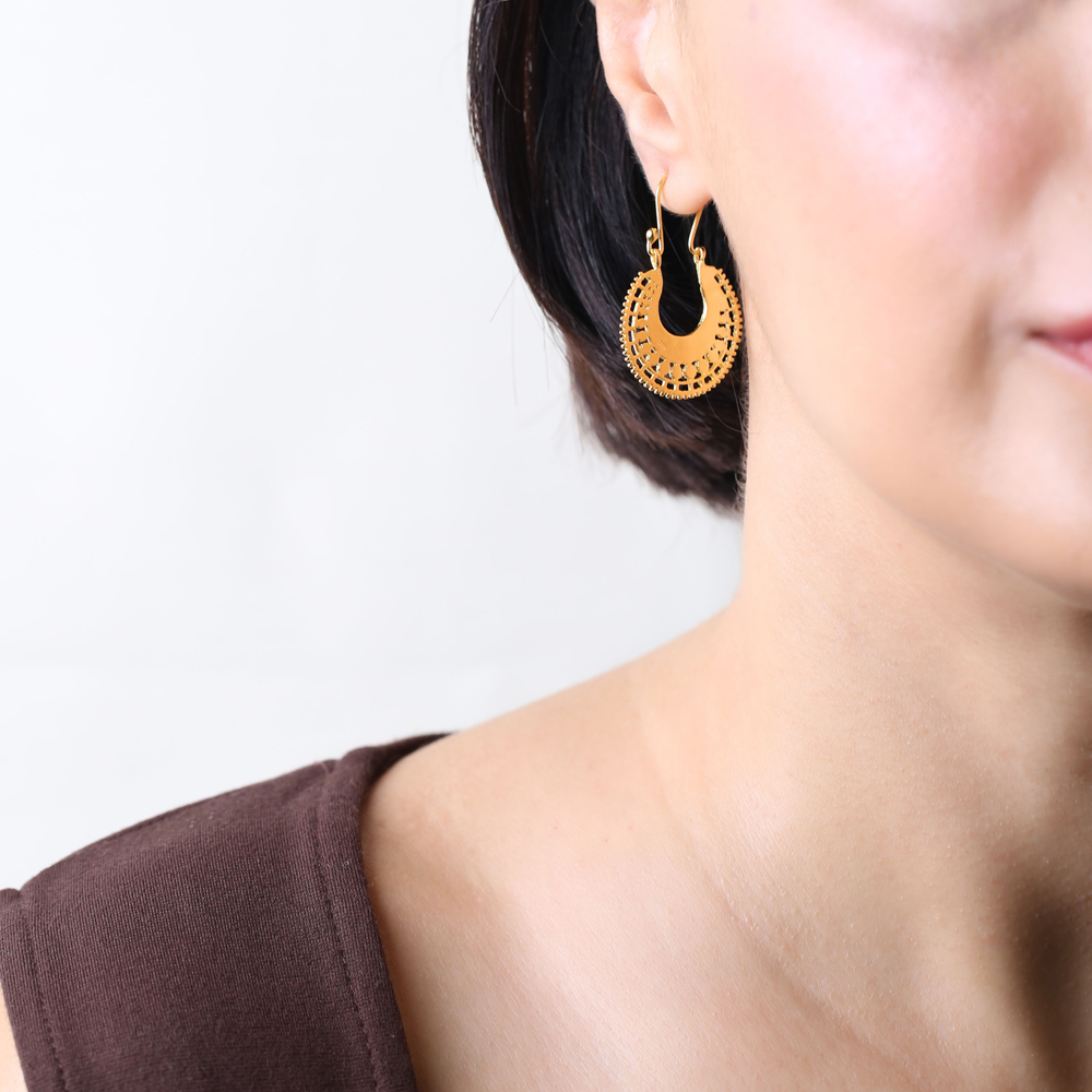 Half Round Design Hook 22K Vintage Earrings