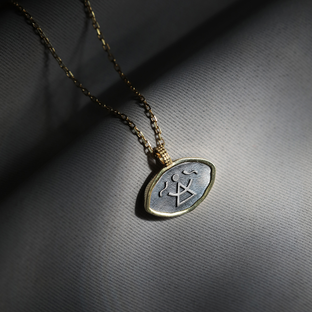 Goddess Symbol Design Charm Necklace
