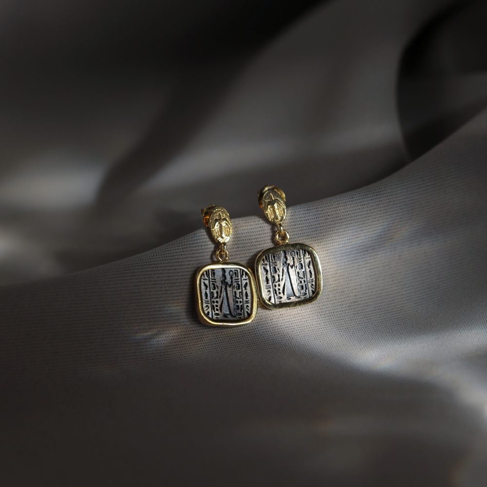 Nefertiti Design 925 Silver Stud Earring