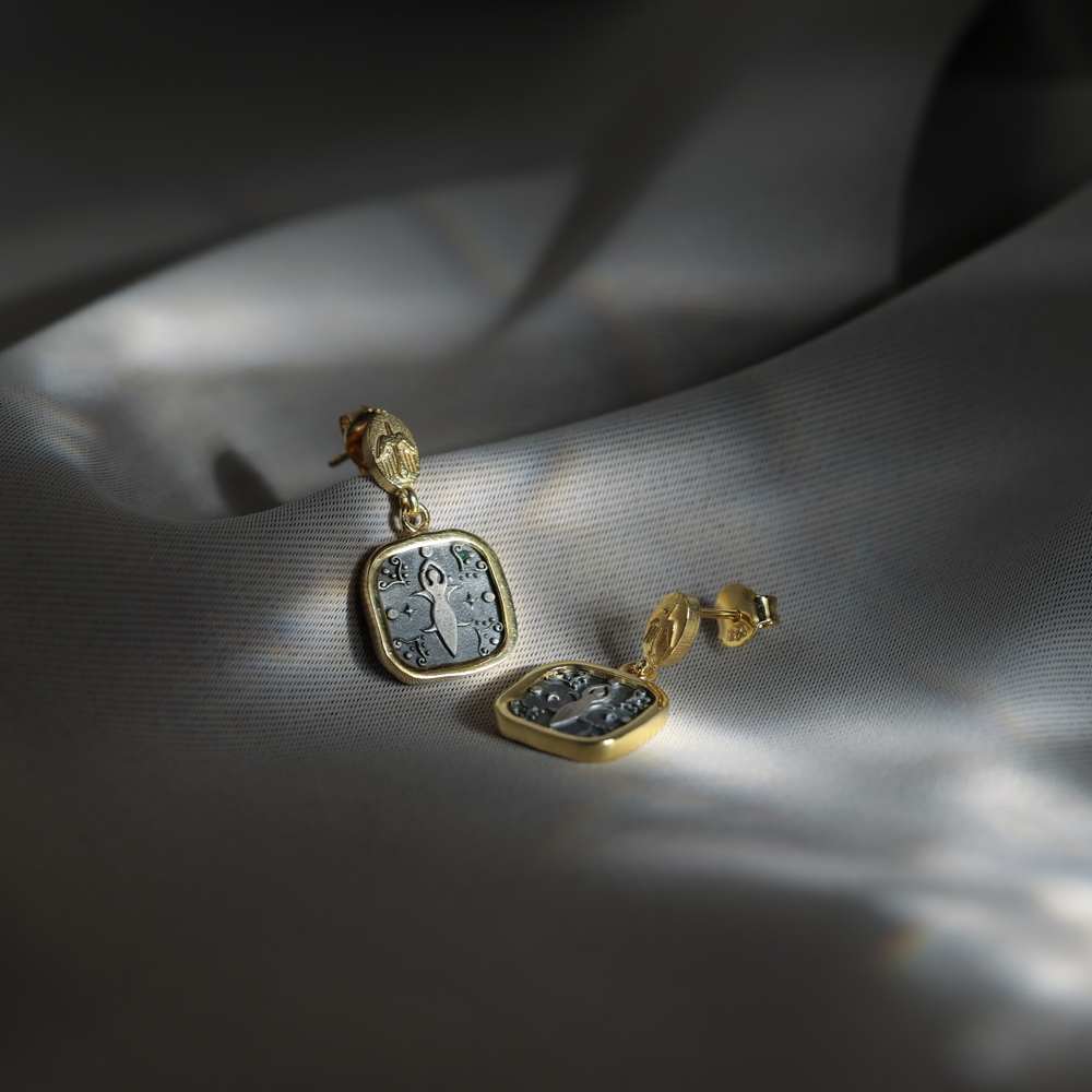 Cybele Design 925 Silver Stud Earring