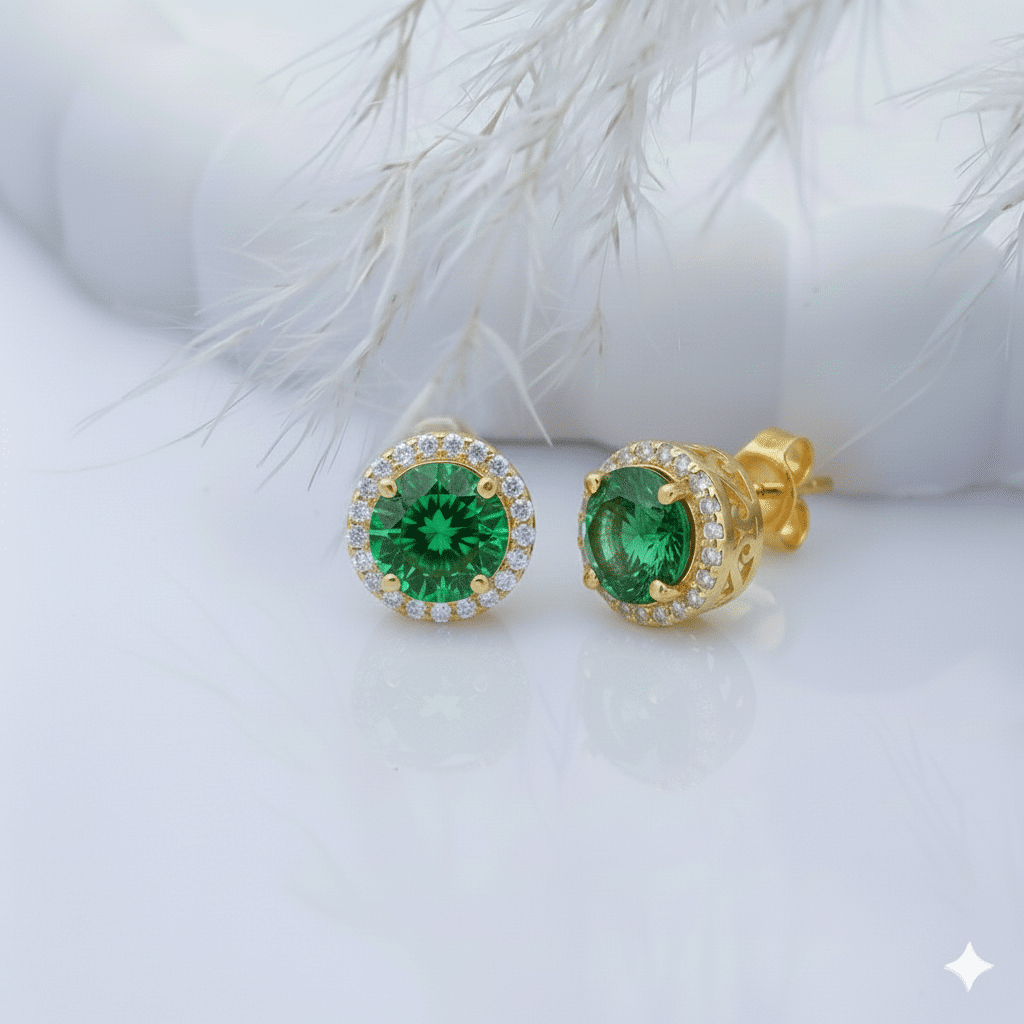 Round Design Emerald CZ Stone Stud Earring