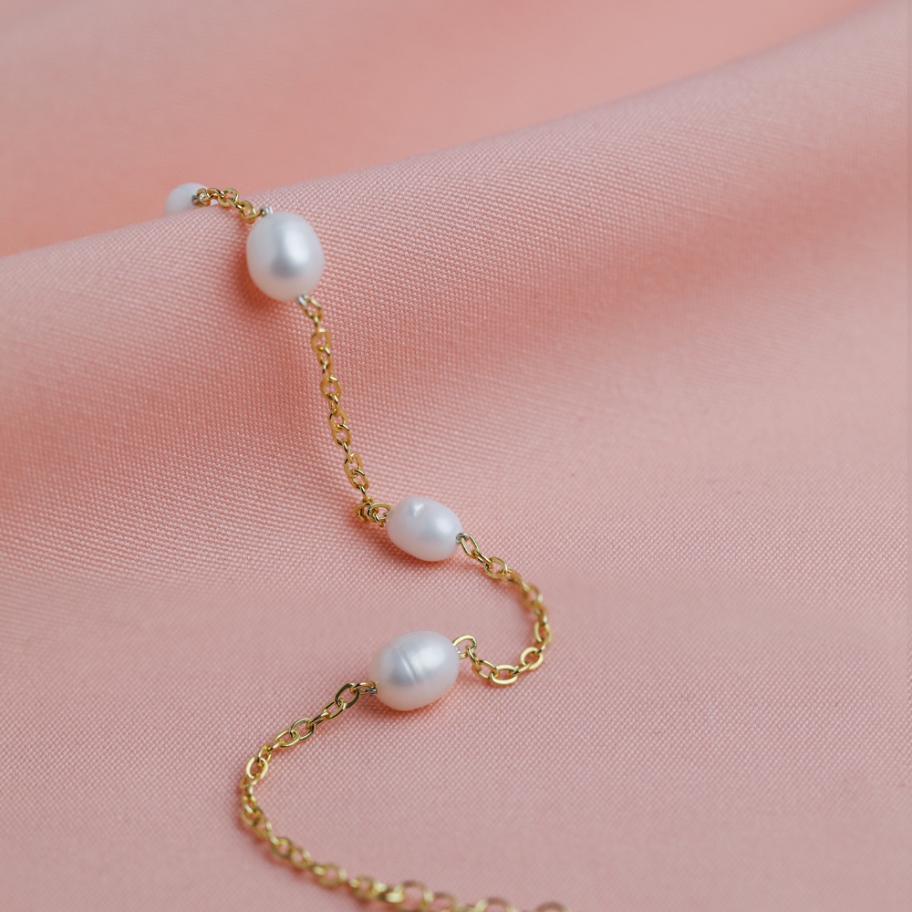 Oval Pearl Design 925 Silver Charm Bracelet