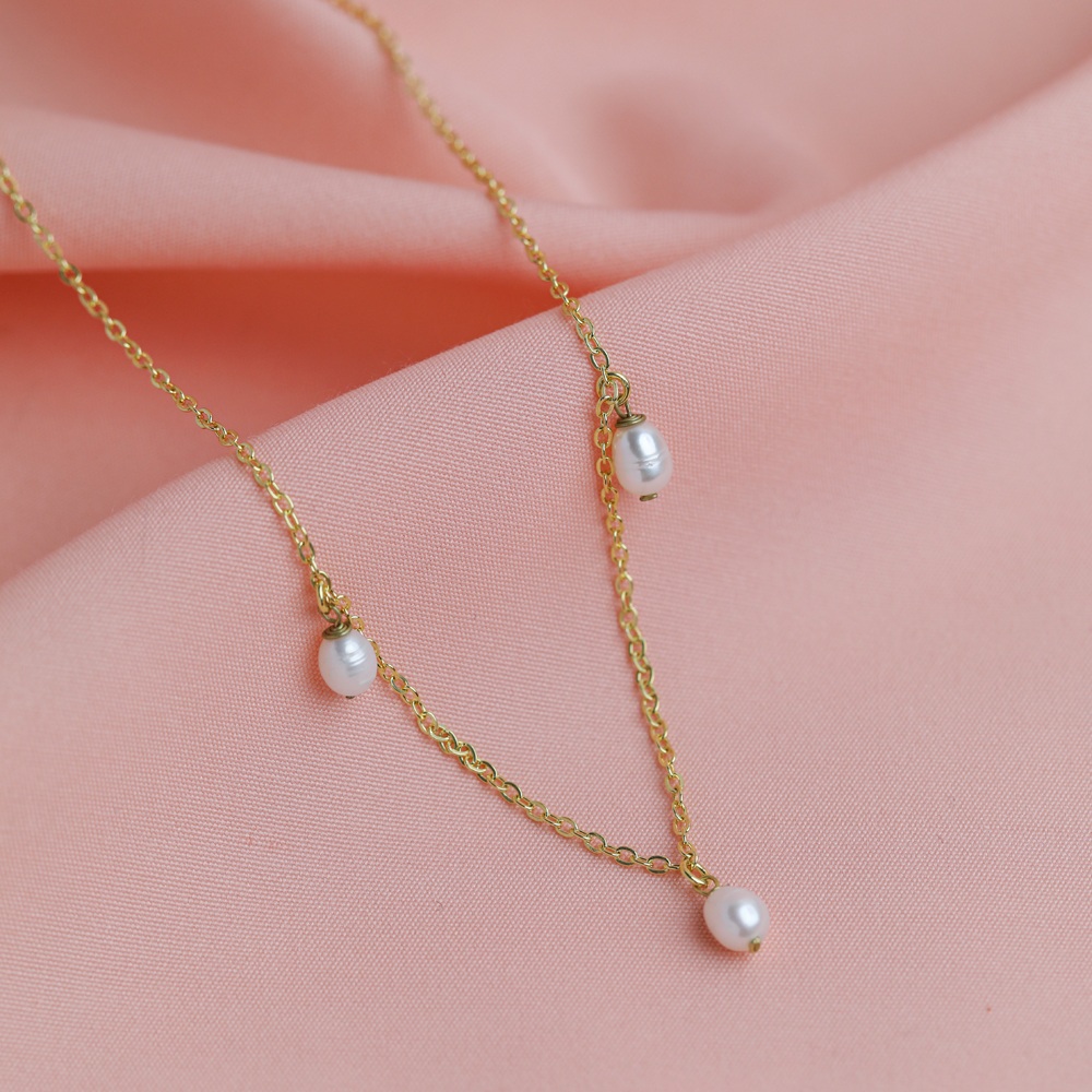Dainty Pearl Design 925 Charm Necklace