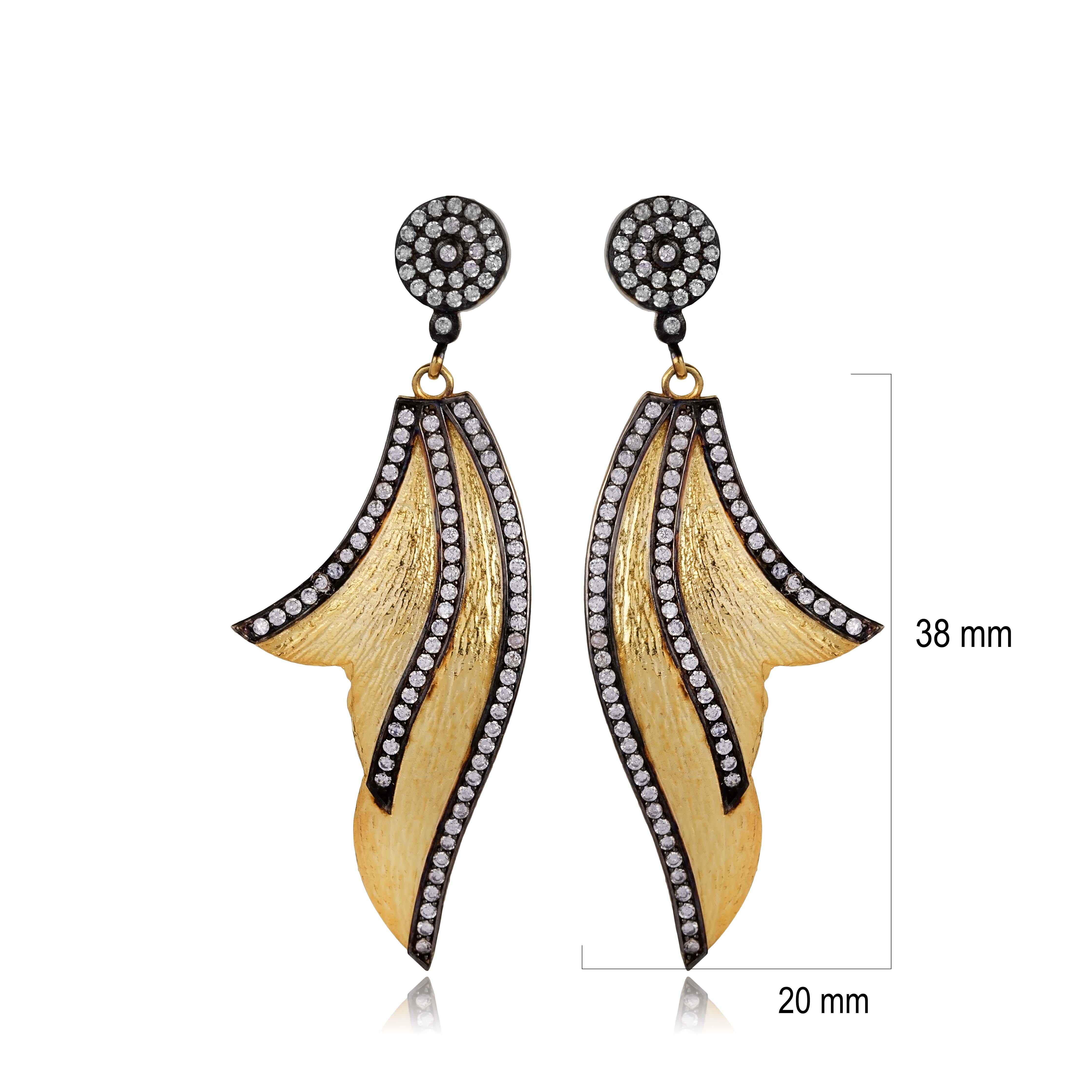 Elegant Leaf Design 925 Vintage Earrings