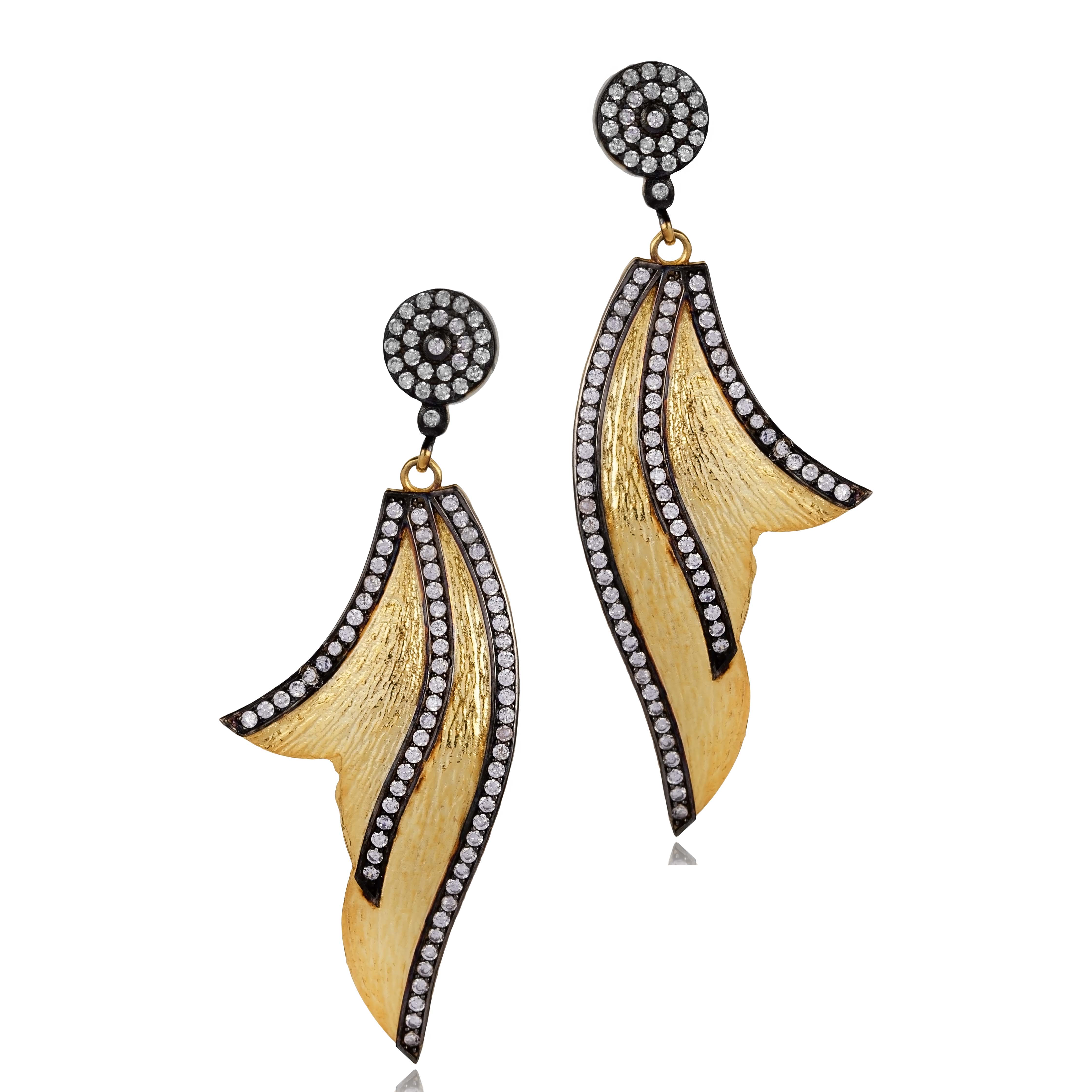 Elegant Leaf Design 925 Vintage Earrings